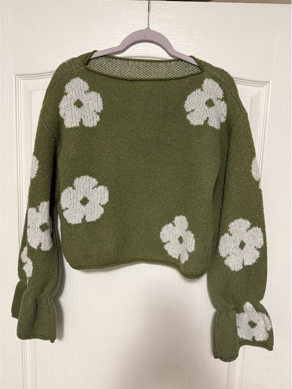 SHEIN Womens L Green White Floral Knit Sweater Open Back Flare Sleeve Cropped